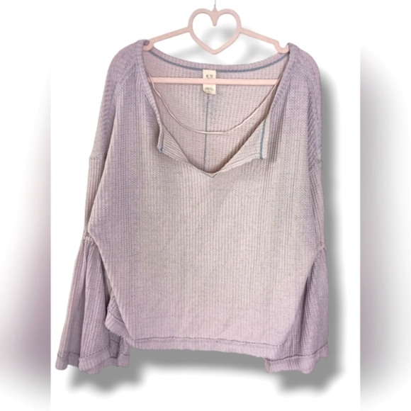 Free People Dahlia Waffle Knit Bell Sleeve Blouse size Small in Lilac 💜 Small - Picture 5 of 12